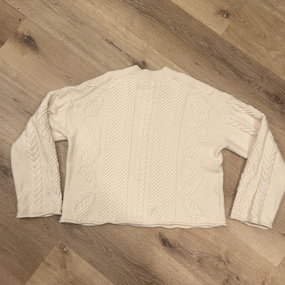 Theory Governor Cable Crop Ivory Knit Sweater
. - Picture 5 of 5